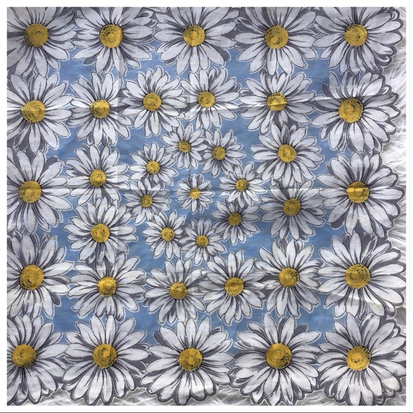 Vintage Daisy Square Handkerchief - Picture 3 of 3